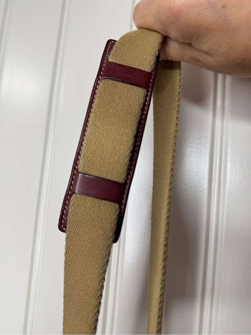 COACH 🎆 Signature Suede, Leather Crossbody Bag, Tan & Burgundy, Monogrammed Logo - Picture 9 of 16